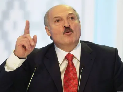 Лукашенко назвал СНГ коттеджным поселком