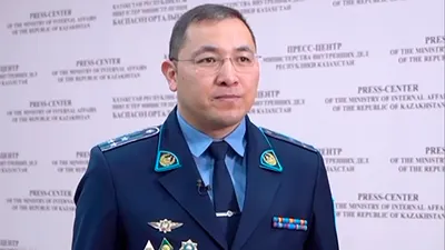 Скандально известного полицейского вновь отстранили от должности