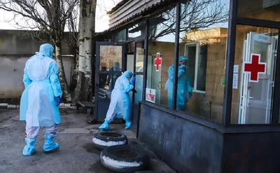 Стало известно, с кем контактировали зараженные COVID-19 в Атырауской области
