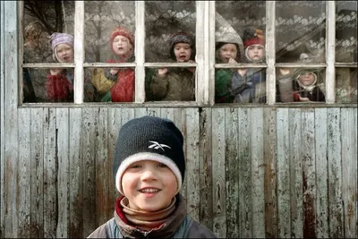 Учителя угрожают забрать у жительницы Шымкента четверых детей
